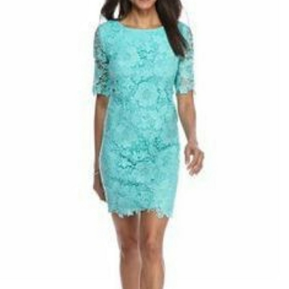 madison leigh Dresses & Skirts - ✨ PLUS Blue Lace Dress 💙